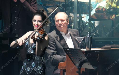14957000BB632C45_25052017