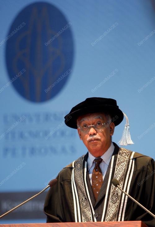 UNIVERSITI TEKNOLOGI PETRONAS, TRONOH
