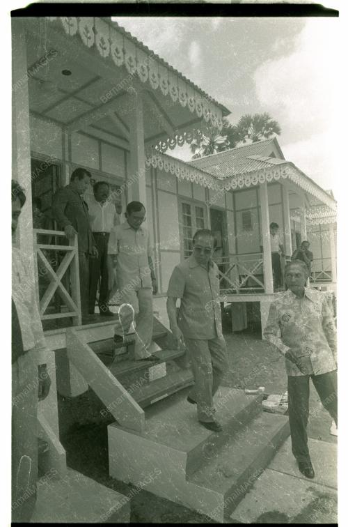 Datuk Rastom Rasmi gotong-royong