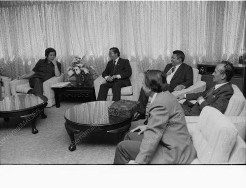 INDONESIAN MINISTER CALLS ON NEO YEE PAN