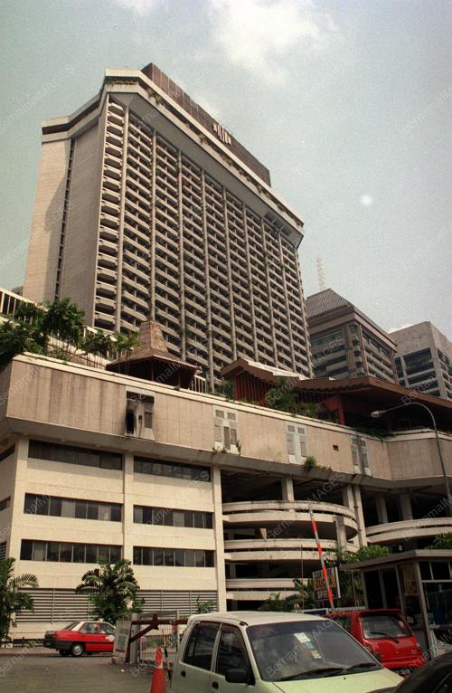 17_07_2000_HOTEL_HILTON_KL_2_08012016