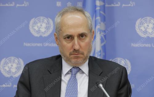 Presser by Marc-Andre Blanchard on Haiti