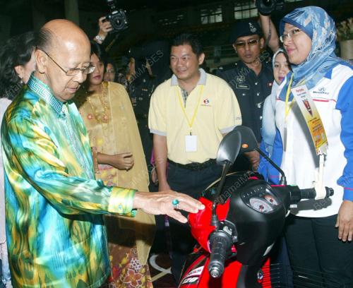 TUANKU ABDUL HALIM MU'ADZAM SHAH