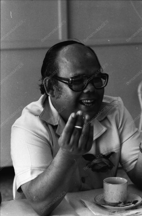 DATUK SHARIF AHMAD RASMI KURSUS