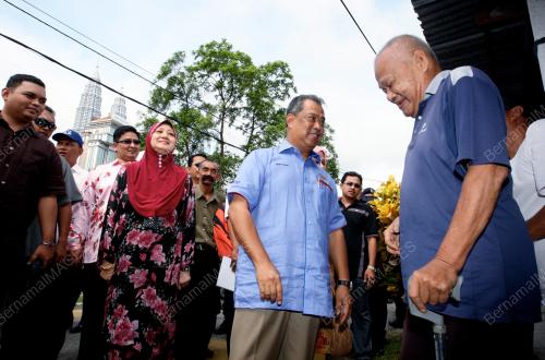 TAN SRI MUHYIDDIN YASSIN