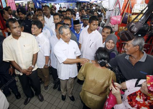 TAN SRI MUHYIDDIN YASSIN