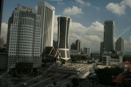 197026_07072011