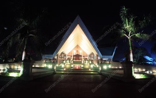 NATIONAL THEATRE