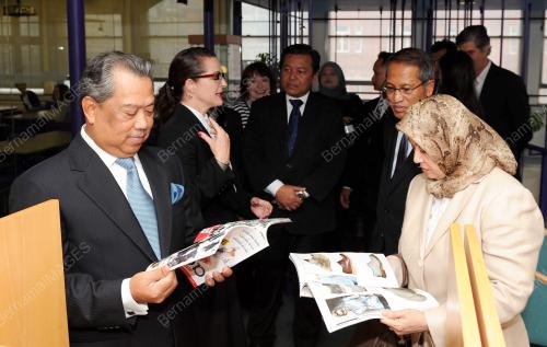 TAN SRI MUHYIDDIN YASSIN