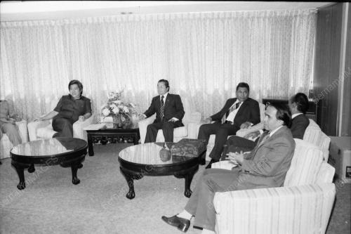 INDONESIAN MINISTER CALLS ON NEO YEE PAN