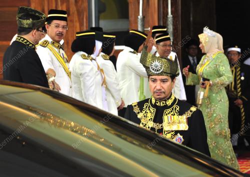 TUANKU MIZAN ZAINAL ABIDIN