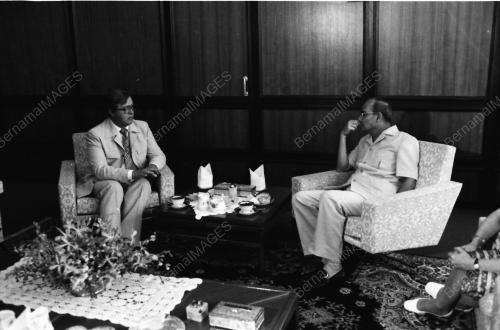 FINLAND SPEAKER CALLS ON SPEAKER