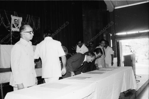 MIC TO HELD A CONDOLENCE MEETING