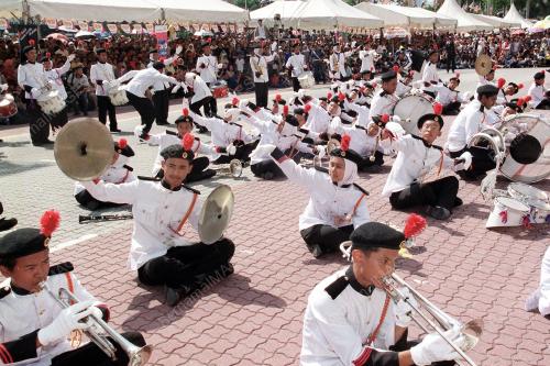 30_07_2000_BAND-KELANTAN_08012016