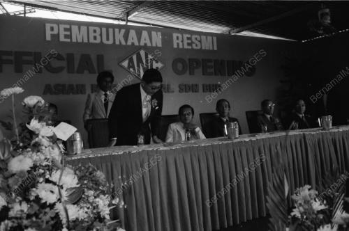 MAHATHIR OFFICIATES NDK SDN BHD