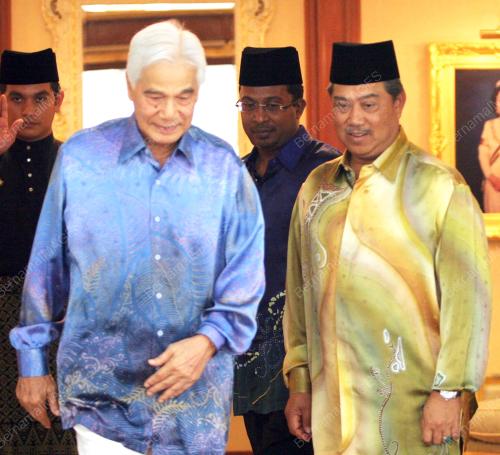 SULTAN AZLAN SHAH