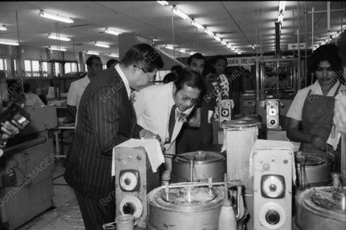 MAHATHIR OFFICIATES NDK SDN BHD