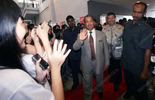 MUHYIDDIN YASSIN