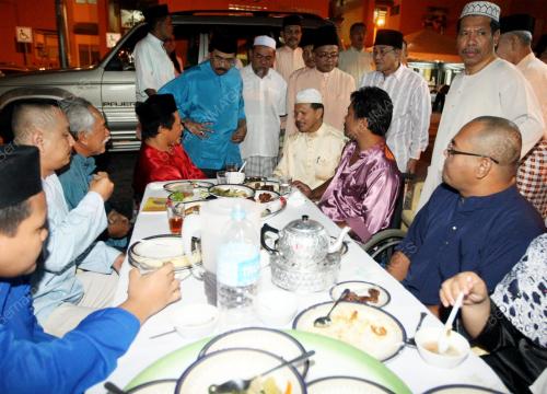 RAJA NONG CHIK RAJA ZAINAL ABIDIN