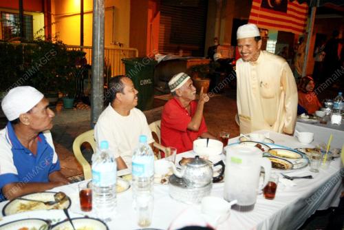 RAJA NONG CHIK RAJA ZAINAL ABIDIN