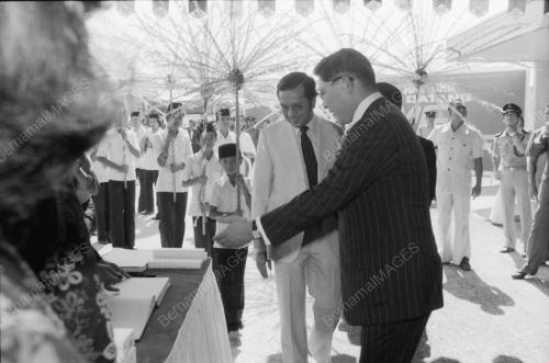 MAHATHIR OFFICIATES NDK SDN BHD