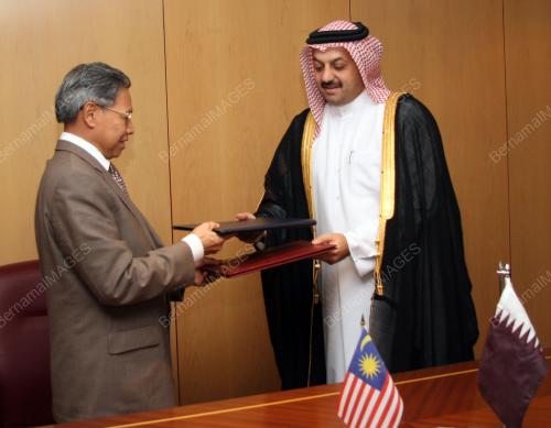 MUSTAPA MOHAMED