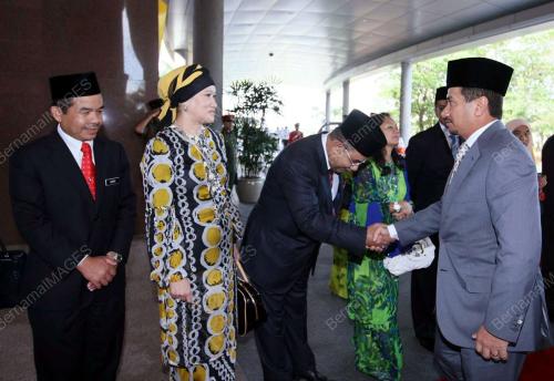 TUANKU MIZAN ZAINAL ABIDIN