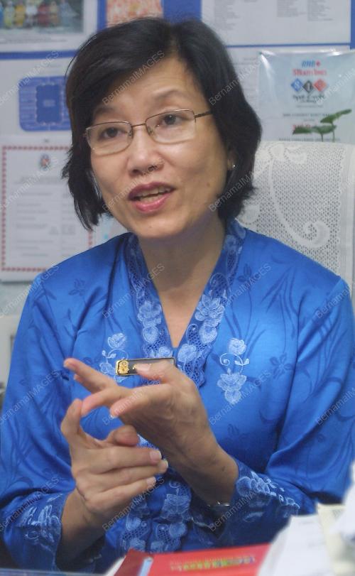 ANN LEE