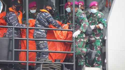 Indonesian aircraft crashes into sea