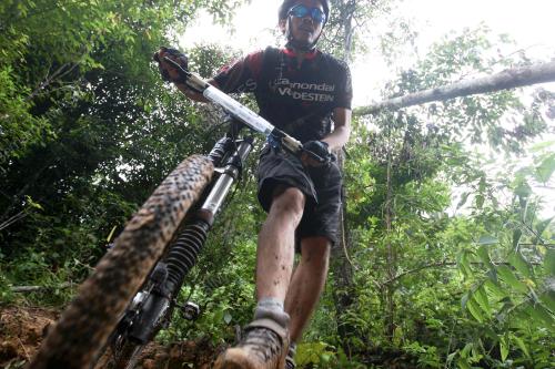 MONSON RIDE