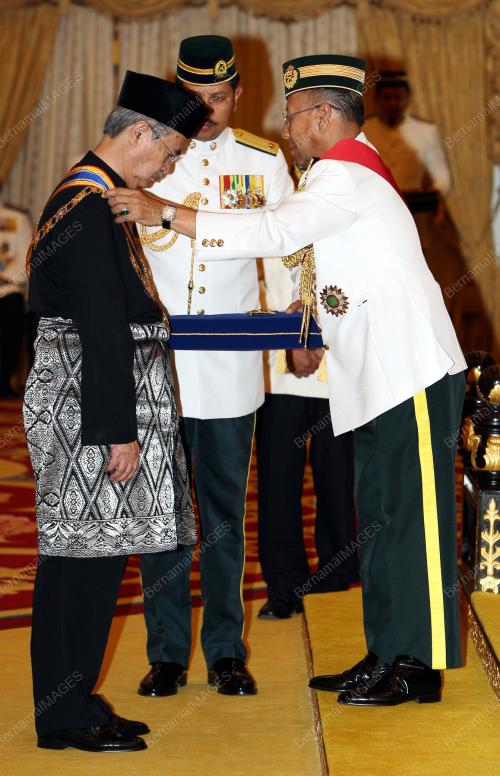 TUANKU ABDUL HALIM MU'ADZAM SHAH