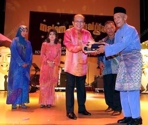RAIS YATIM