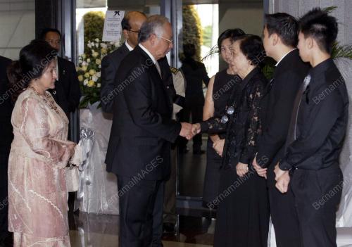 NAJIB TUN ABDUL RAZAK