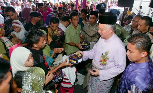 RUMAH TERBUKA