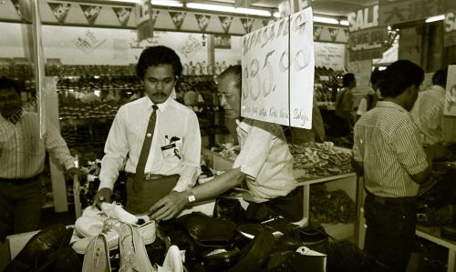 KL02_02O490_KEDAI