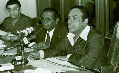 KL01_03O490_MIC