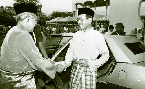 KL06_04O490_BUKA_PUASA