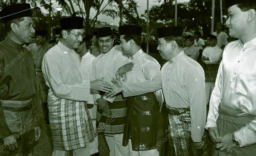 KL02_04O490_BUKA_PUASA