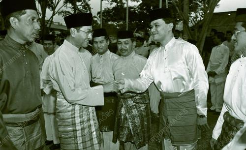 KL01_04O490_BUKA_PUASA