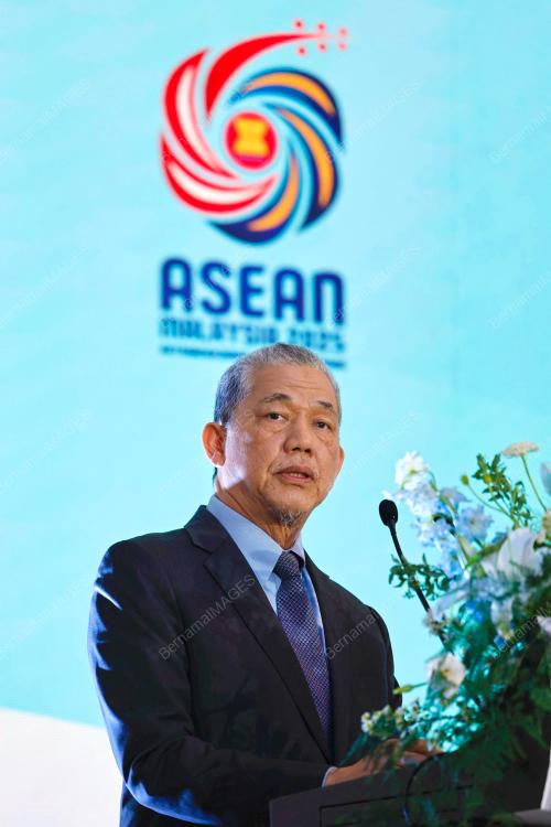 DATUK SERI FADILLAH YUSOF