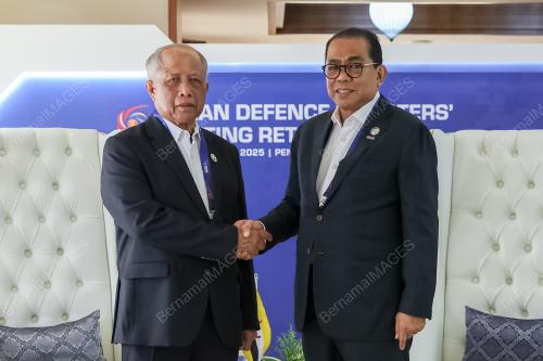 DATUK SERI MOHAMED KHALED NORDIN