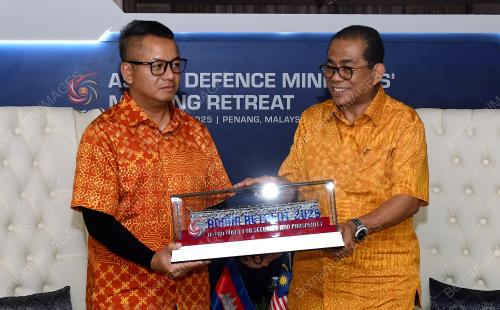 DATUK SERI MOHAMED KHALED NORDIN