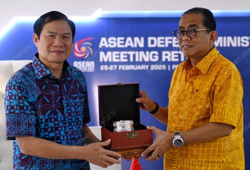 DATUK SERI MOHAMED KHALED NORDIN