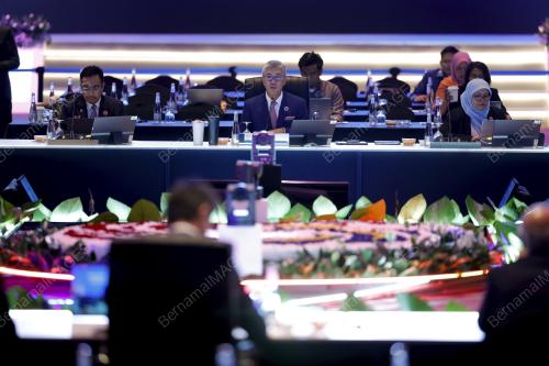 TENGKU DATUK SERI ZAFRUL ABDUL AZIZ