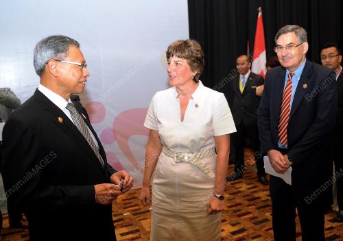 AEM04_25082015_AEM_CANADA