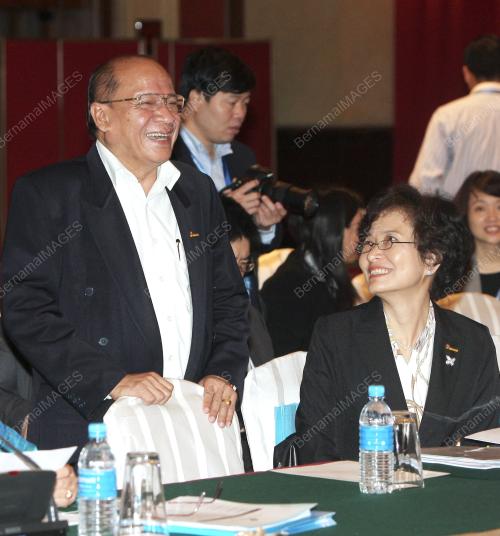 ASEAN ECONOMIC MINISTER RETREAT
