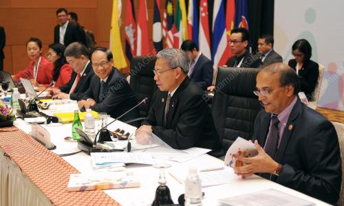 AEM05_25082015_MUSTAPA_CANADA