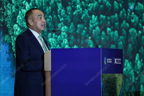 TAN SRI NAZIR RAZAK