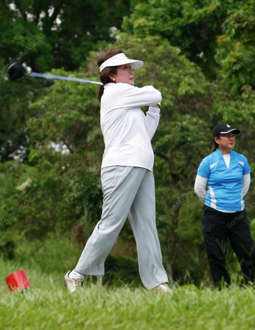 AEM11_270210_AEM_GOLF