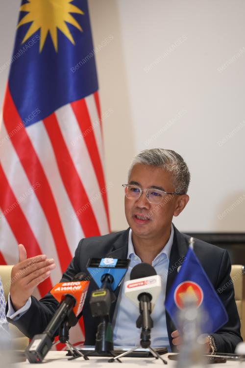 AEM DESARU 2025
